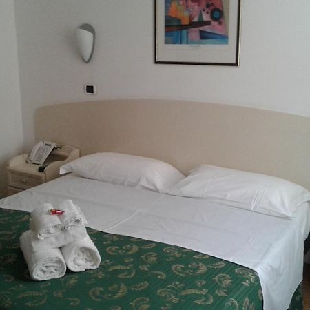 Hotel La Palazzina San Benedetto del Tronto Exterior foto