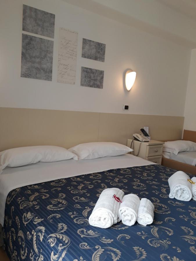 Hotel La Palazzina San Benedetto del Tronto Exterior foto